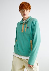 Quiksilver NO DESTINATION 2 HALF SNAP - Fleecová mikina - frosty spruce