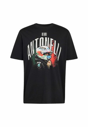 Schwarzes Baumwoll-T-Shirt mit einem vorderen Motiv eines helmtragenden Fahrers und dem Namen "Kimi Antonelli" in fettem weißen und roten Text.