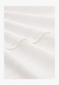 Unausgewählt, white pinstripe with lurex