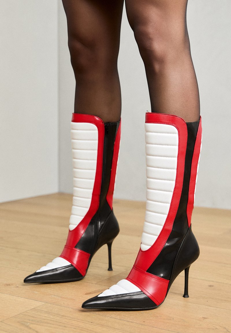 Jeffrey Campbell MOTO-BABY - Bottes à talons hauts - black/red/white  combo/noir - ZALANDO