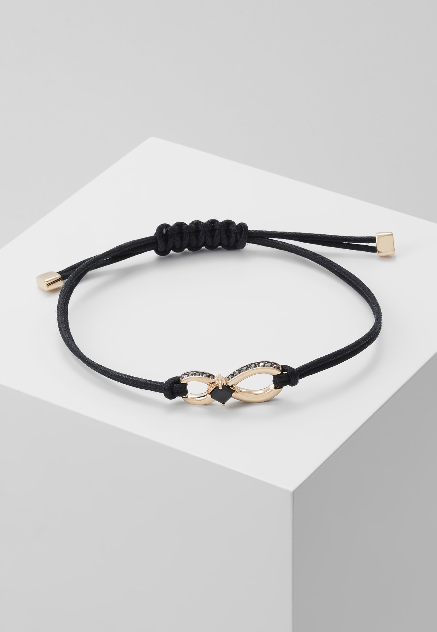 Infinity Swarovski Bracelet 2025