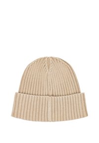 Bonnet en tricot beige avec une texture côtelée, présentant un revers et un détail de couture au sommet.