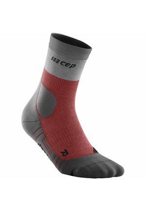 CEP, COMPRESSION HIKING LIGHT MERINO MID CUT - MADE IN GERMANY - Sports socks - berry grey