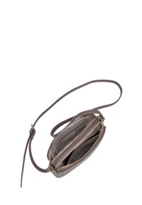 Borsa a tracolla compatta in pelle grigia con due scomparti con zip, hardware color oro e una tracolla regolabile per un trasporto versatile.