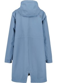 Long manteau imperméable bleu clair avec capuche, poignets élastiques, fente au dos et finitions de couture minimales, vu de dos.