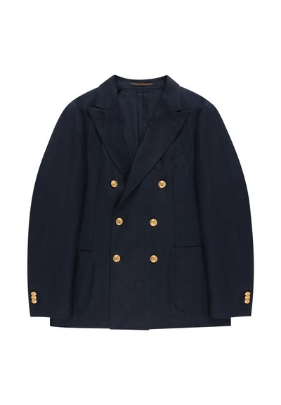 Marineblaues, doppelt geknöpftes Sakko mit sechs goldenen Knöpfen, Fallnoppenkragen und zwei Fronttaschen, flach auf weißem Hintergrund liegend.