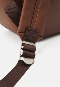 anello Sac à dos - brown