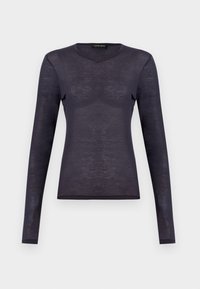 Σκούρο γκρι, μακρυμάνικη, ημιδιάφανη μπλούζα με V-λαιμόκοψη, εφαρμοστή σιλουέτα και ελαφρύ πλεκτό ύφασμα, απεικονίζεται σε απλό λευκό φόντο.