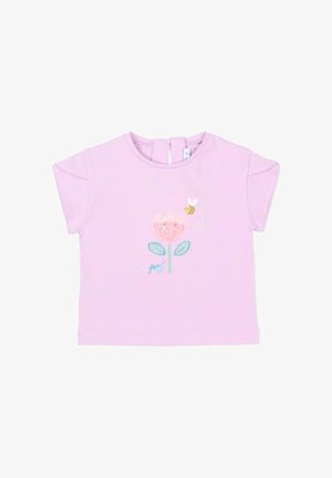 Lichtpaarse peuter T-shirt met korte mouwen, met een roze bloem, groene bladeren, een bij en een blauwe sprinkhaan illustratie op de voorkant.