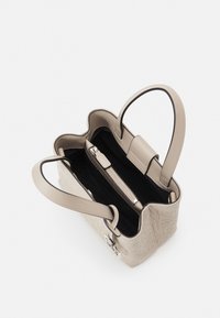 Armani Exchange SMALL SHOPPING BAG - Mala de mão - cachemire
