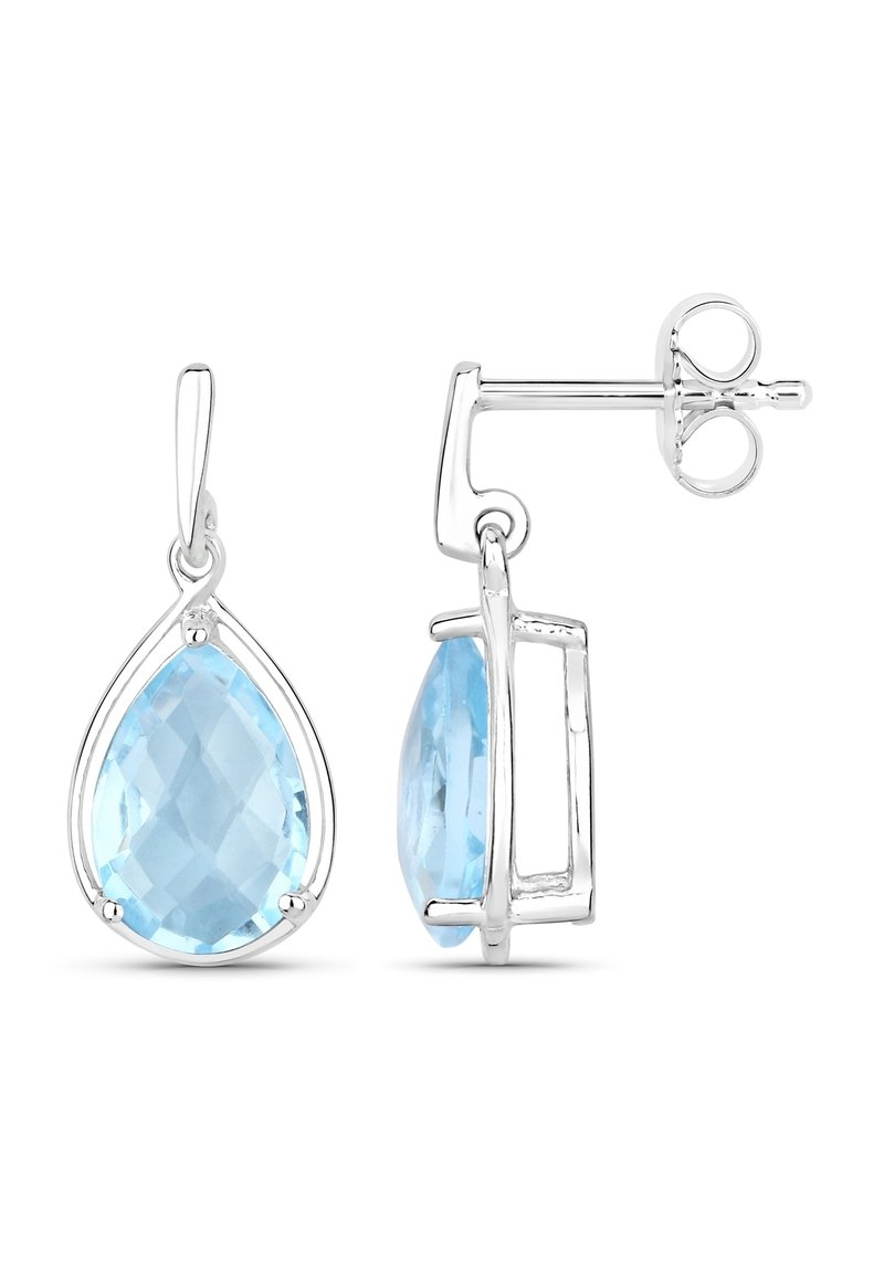 Oorbellen van sterling zilver met peer-vormige lichtblauwe edelstenen met facetgeslepen oppervlakken, hangend aan eenvoudige draadhaken.