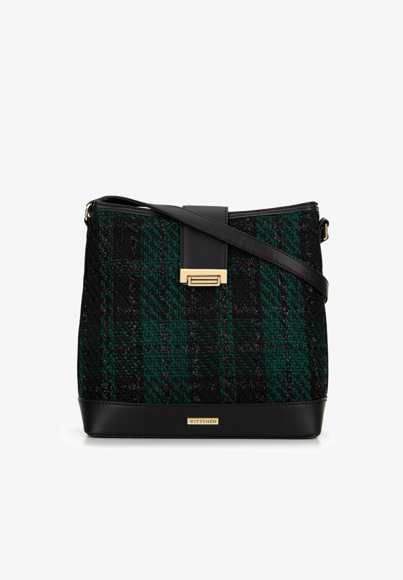 Zielono-czarna torba w kratkę z plecionki z czarnymi skórzanymi akcentami, złotym okuciem i regulowanym paskiem. Minimalistyczny prostokątny kształt.