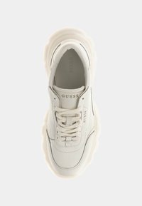 Guess Baskets basses - white