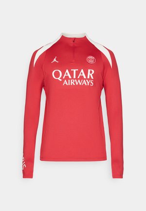 Rode longsleeve sportshirt met een hoge kraag, voorzien van witte accenten, een rits sluiting en logo-opdrukken voor Paris Saint-Germain en Qatar Airways.
