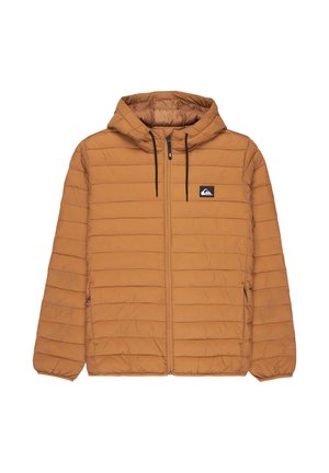 Gepolsterte, leichte Jacke in warmem Braun mit Kapuze, Reißverschluss und zwei Seitentaschen. Schwarze verstellbare Kordeln und Logo auf der Brust.