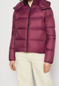 Calvin Klein Jeans Dunjacka - purple