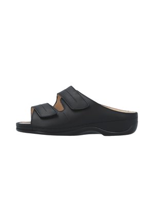 Sort åben tå slide sandal med to justerbare velcro stropper og en lav kontureret sål.