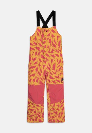 Gelbe und pinke gemusterte Schneeoverall mit Reißverschluss vorne, ausgestattet mit schwarzen verstellbaren Trägern und pinken Akzentpaneelen am unteren Ende.