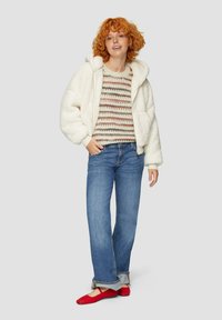QS GESTREIFTER AJOUR  - Trui - beige