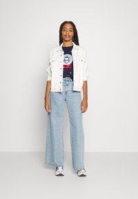 ONLY ONLXMAS LIFE CHRISTMAS  - T-shirt estampada - night sky