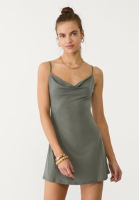 Stradivarius - FLOWING NECKLINE - Cocktail dress / Party dress - dark green Thumbnail Image 1