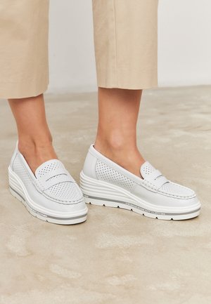 Slip-ons - white