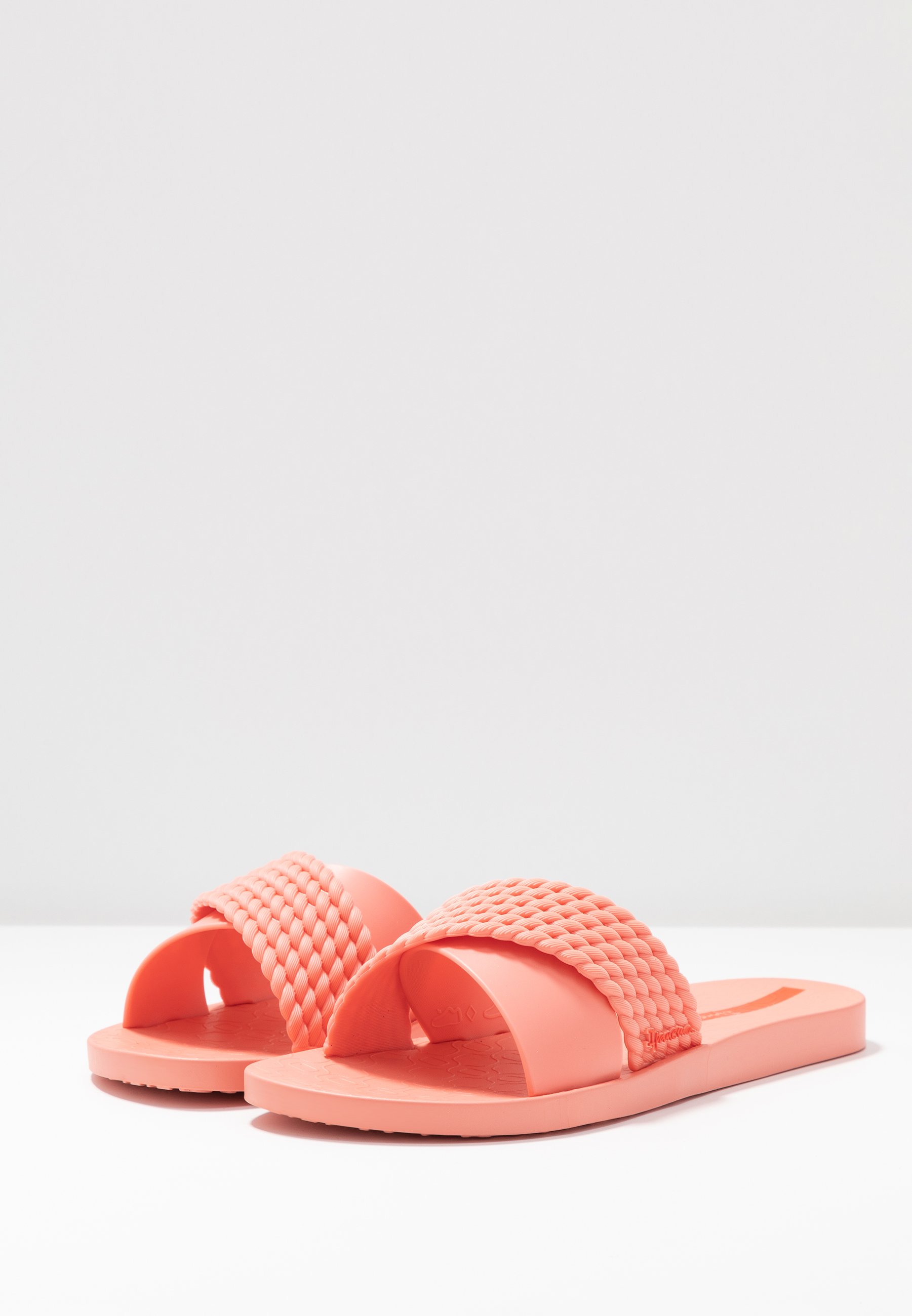 Ipanema STREET - Chanclas de baño - pink/rosa - Zalando.es