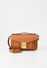 Unselected, cognac