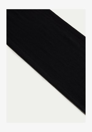 Schwarze Nylonleggings mit einer glatten, matten Textur und einem figurbetonten Design. Verfügt über eine nahtlose Konstruktion und keine sichtbaren Beschläge oder Akzente.