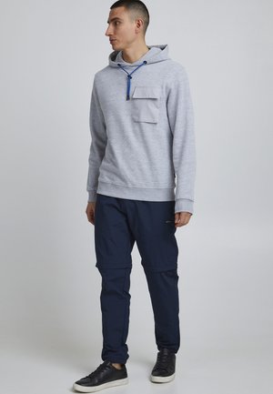 BHWOVEN REGULAR FIT - Tygbyxor - dress blues