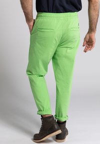 JP1880 FLEXNAMIC - Housut - grasgrün