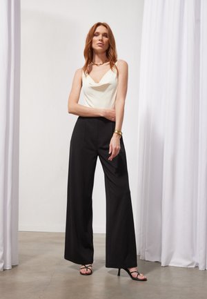 SATIN TOP - Jumpsuit - off-white/black