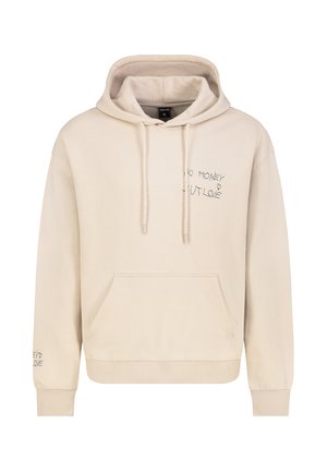 Beige hoodie van zacht materiaal, met een voorzak, een capuchon met trekkoorden en geborduurde tekst "GEEN GELD MAAR LIEFDE" op de borst.
