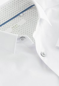 Next SHORT SLEEVE-REGULAR FIT - Košile - white