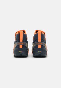 Dynafit TRAVERSE MID GORE TEX - Hikingskor - blueberry/rock khaki