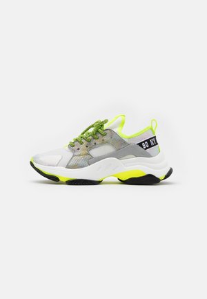 Sneakers - grey