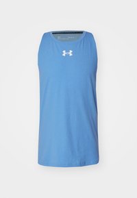 Canottiera atletica senza maniche di colore blu, realizzata in tessuto leggero; presenta un collo rotondo e un logo bianco Under Armour sul davanti.