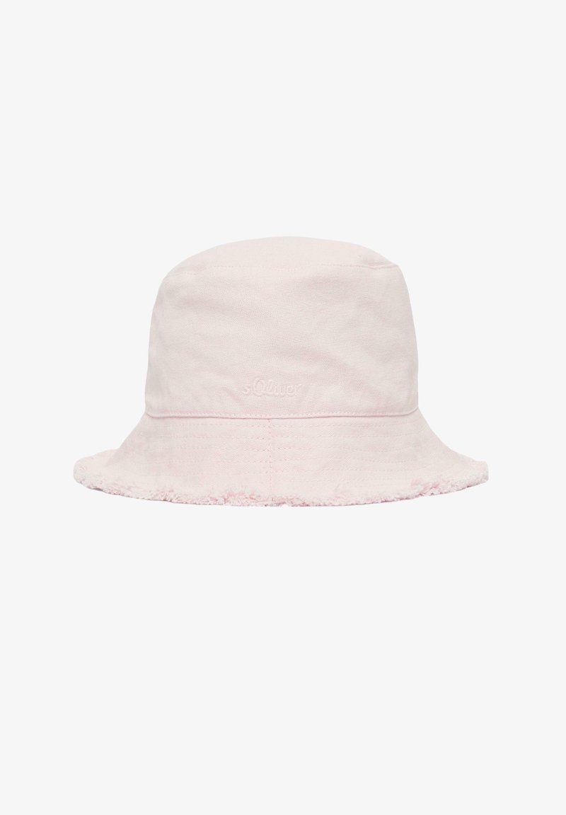 Chapeau seau rose clair avec une texture douce et un bord légèrement effiloché, présentant des coutures ton sur ton discrètes autour du bord.