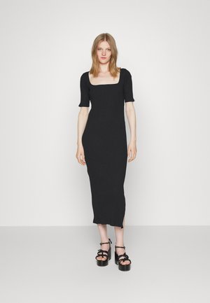NIRALE - Pletené šaty - black