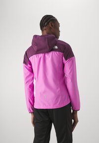 The North Face HIGHER RUN WIND JACKET - Sportska jakna - violet crocus/black currant purple