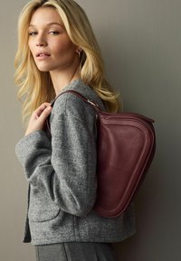 Next Käekott - burgundy red