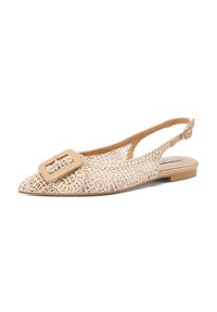 Scarpa flat beige slingback con un design tessuto ricamato e un prominente dettaglio con fibbia quadrata, dotata di suola piatta.