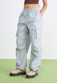 Nike Sportswear - DANCE PANT - Cargo trousers - light smoke grey/black Thumbnail Image 1