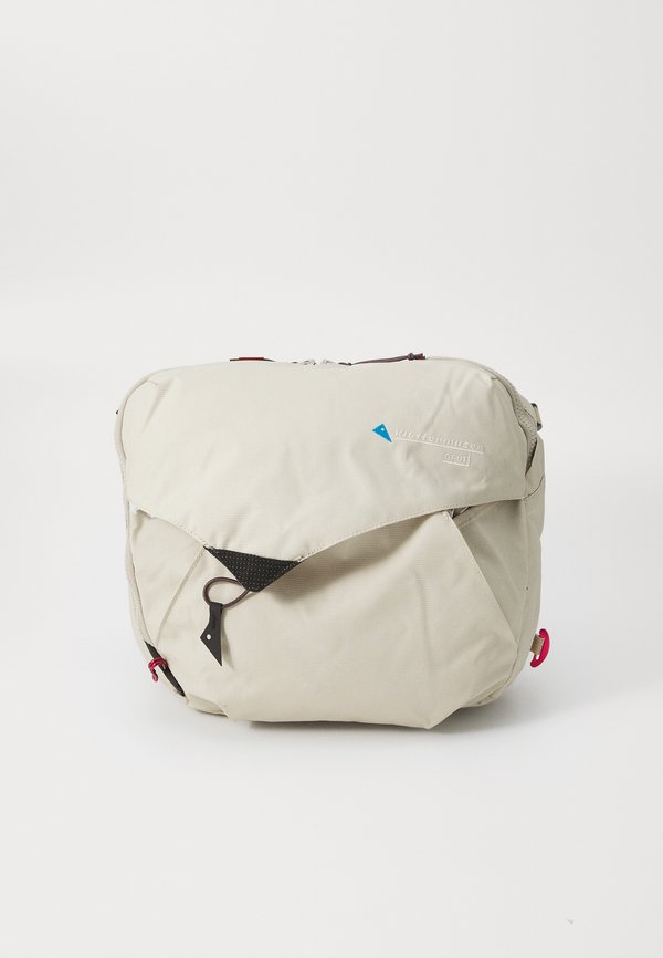 GAUT MESSENGER BAG UNISEX - Sports bag - creme