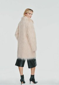 OCHNIK - Płaszcz zimowy