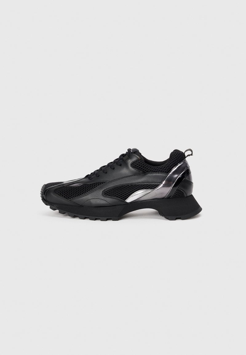 GmbH YLEM UNISEX - Trainers - black - Zalando.co.uk