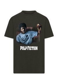 Svart bomull T-skjorte med trykt grafikk av en mann som holder en lommebok, med teksten "PULP FICTION" i hvitt under bildet.