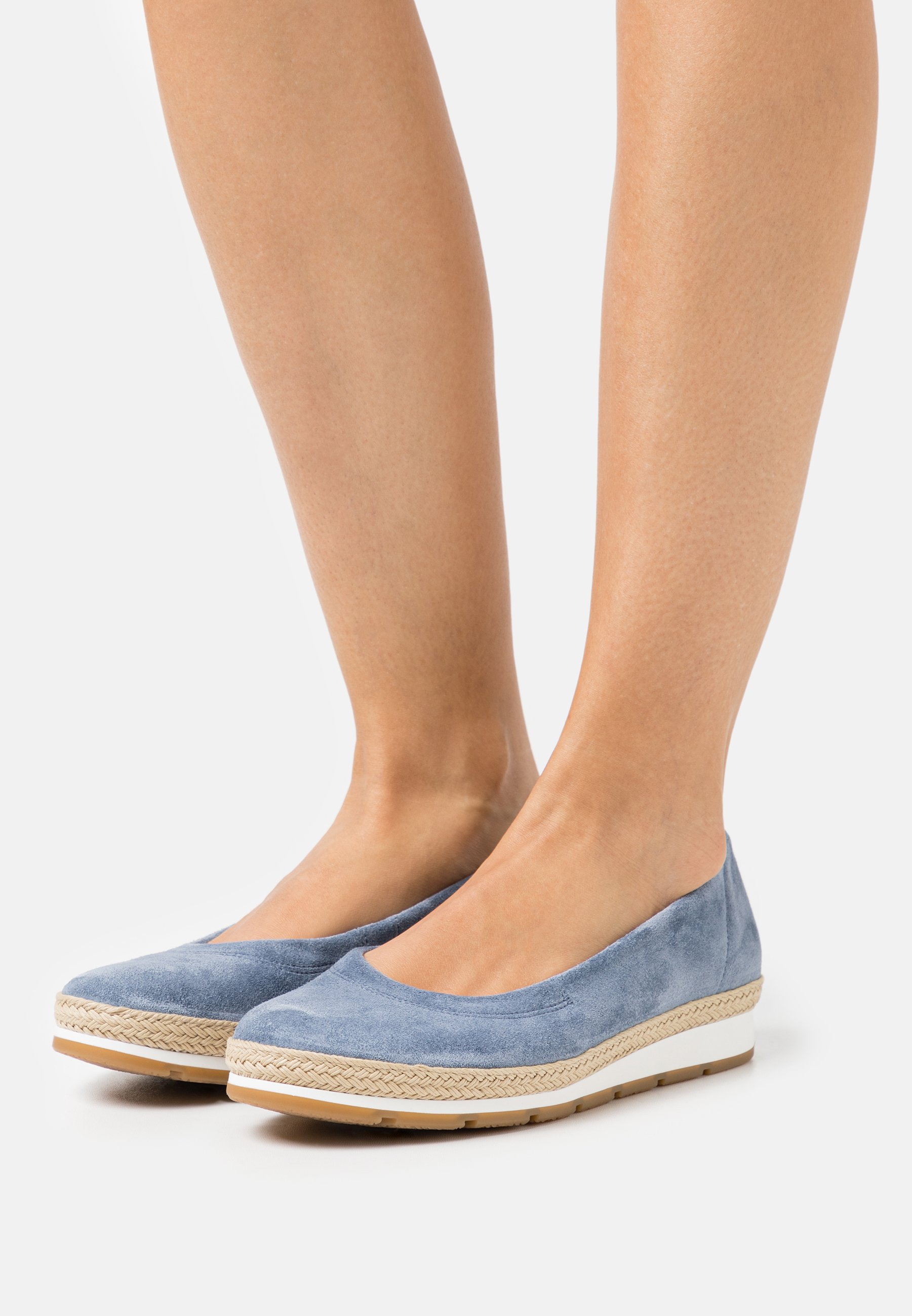 Gabor Ballerina Blauw 02.643.46 - Damesschoenen.nl