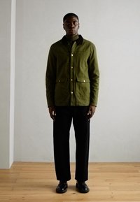 INDICODE JEANS Könnyű dzseki - olive