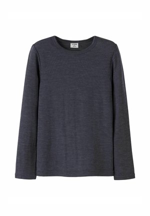 Temno siva srajca z dolgimi rokavi, izdelana iz strukturiranega blaga, s krožnim izrezom in ravnim robom. Brez izstopajočih vzorcev ali kovinskih podrobnosti.